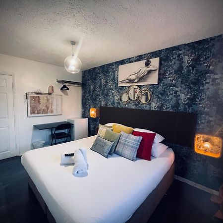 Ferienwohnung R1 Superking Sized Bed & 65" Tv On The Wall In Clapham London Exterior foto